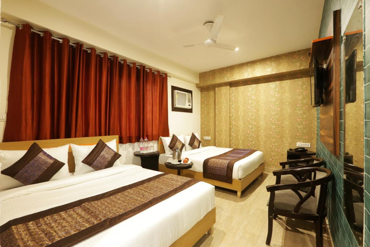 Hotel Airport Star Új-Delhi Kültér fotó