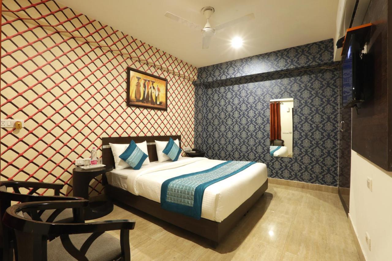 Hotel Airport Star Új-Delhi Kültér fotó
