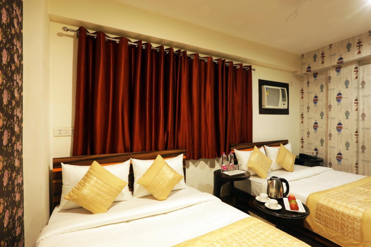 Hotel Airport Star Új-Delhi Kültér fotó