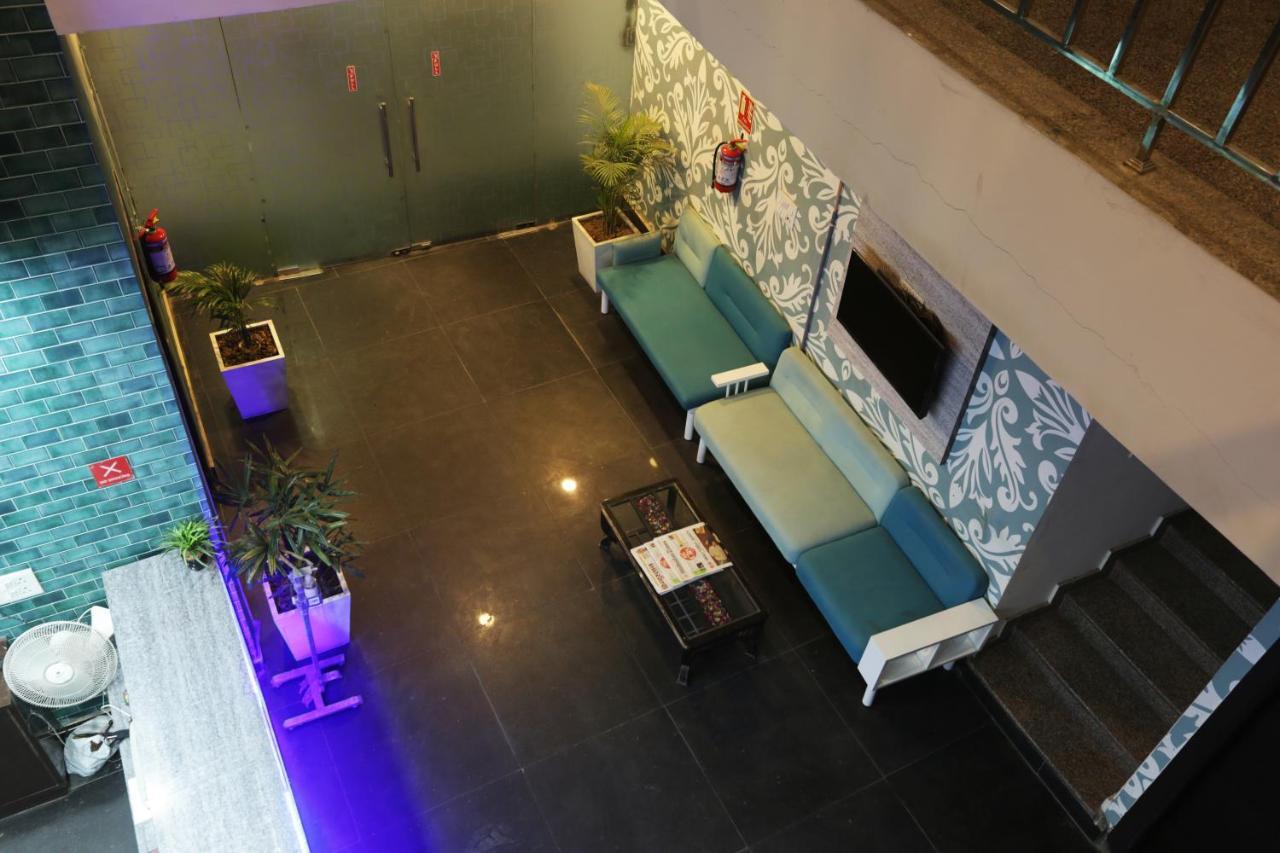 Hotel Airport Star Új-Delhi Kültér fotó